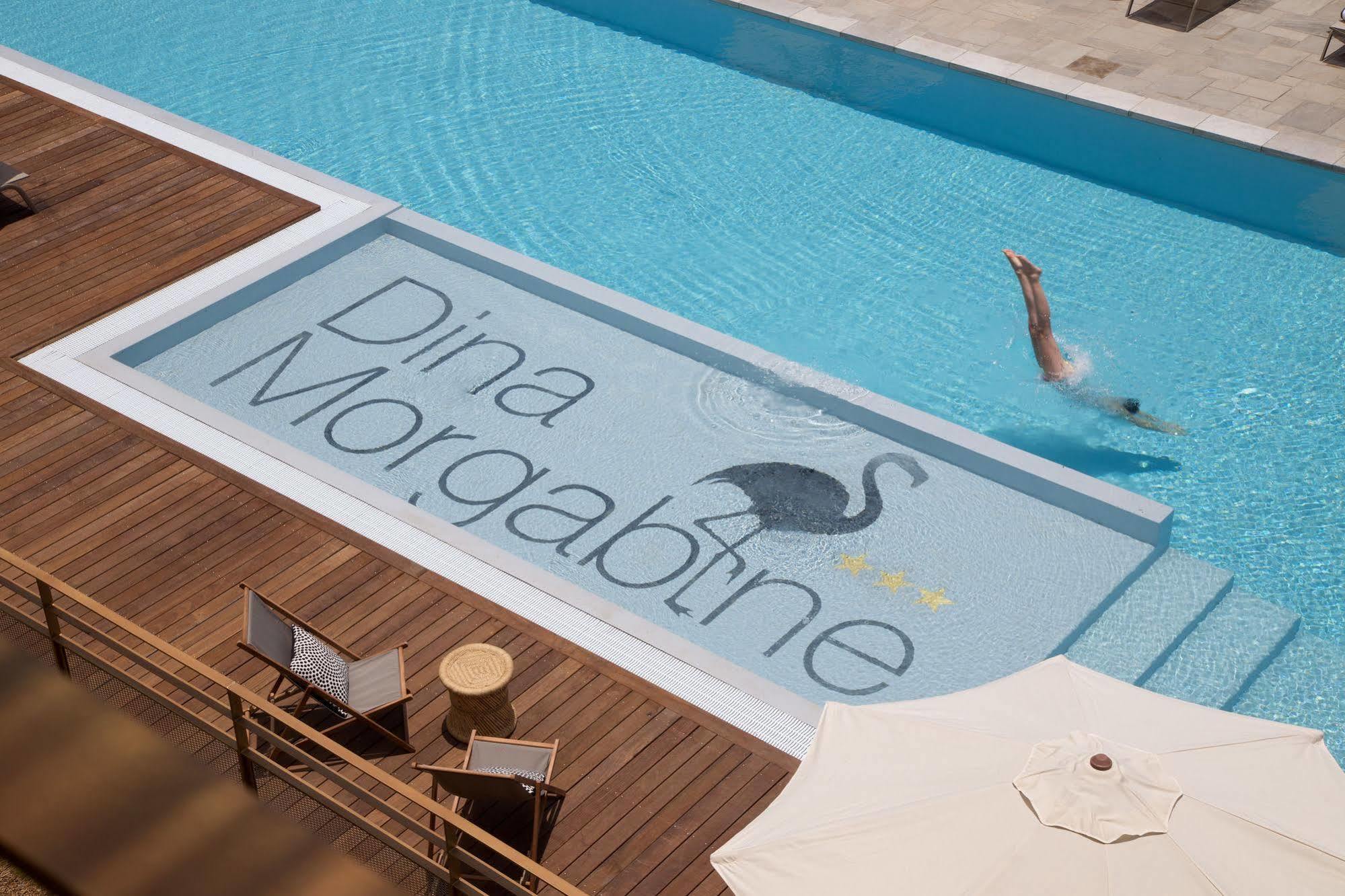 Hotel Dina Morgabine Saint Gilles Exterior foto